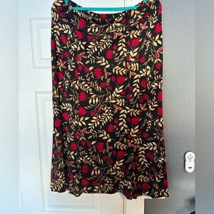 Briggs New York Floral Black and Red Women's Skirt